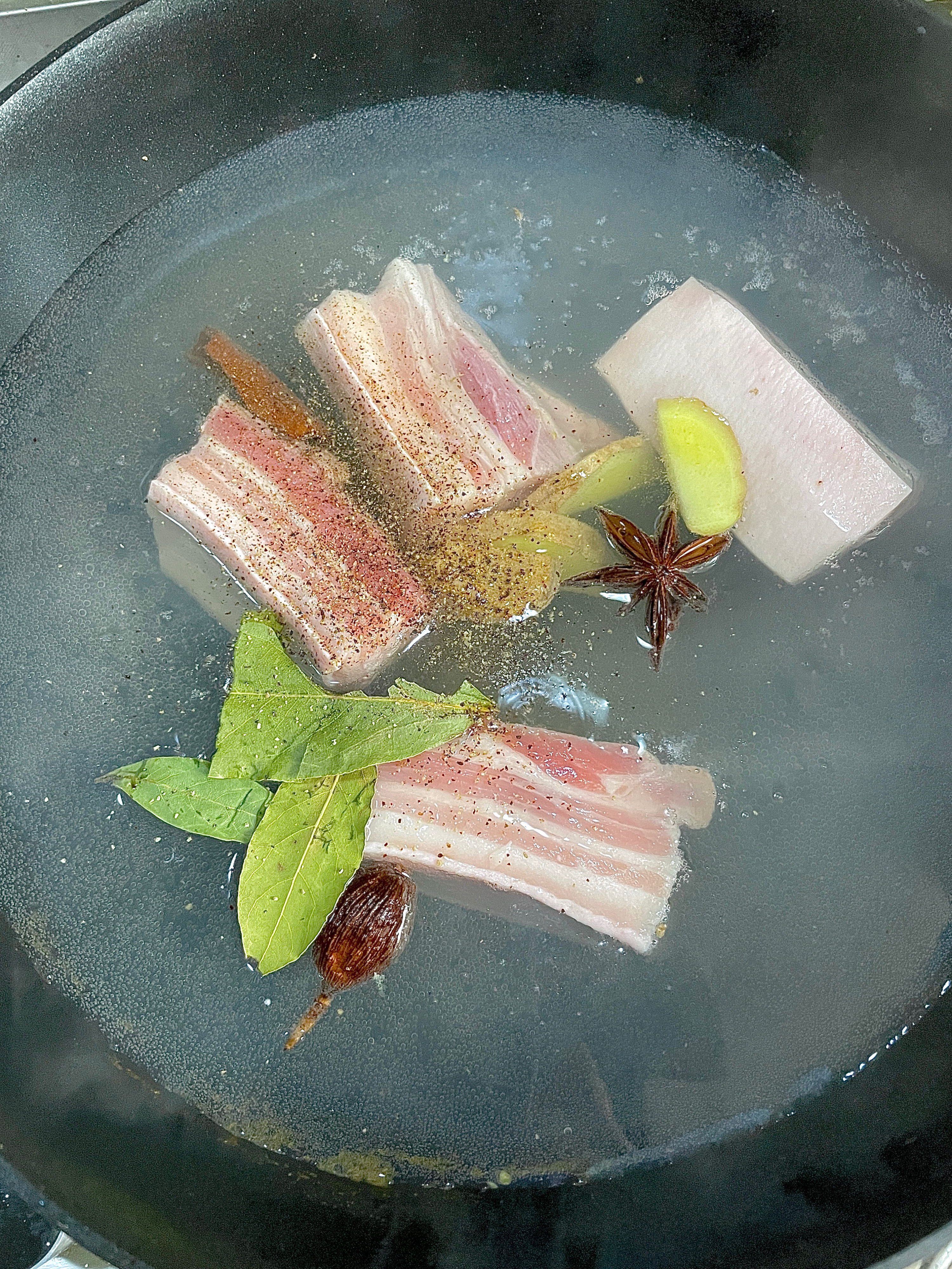 巨好吃的脆皮五花肉| 简单易学 在家就能做